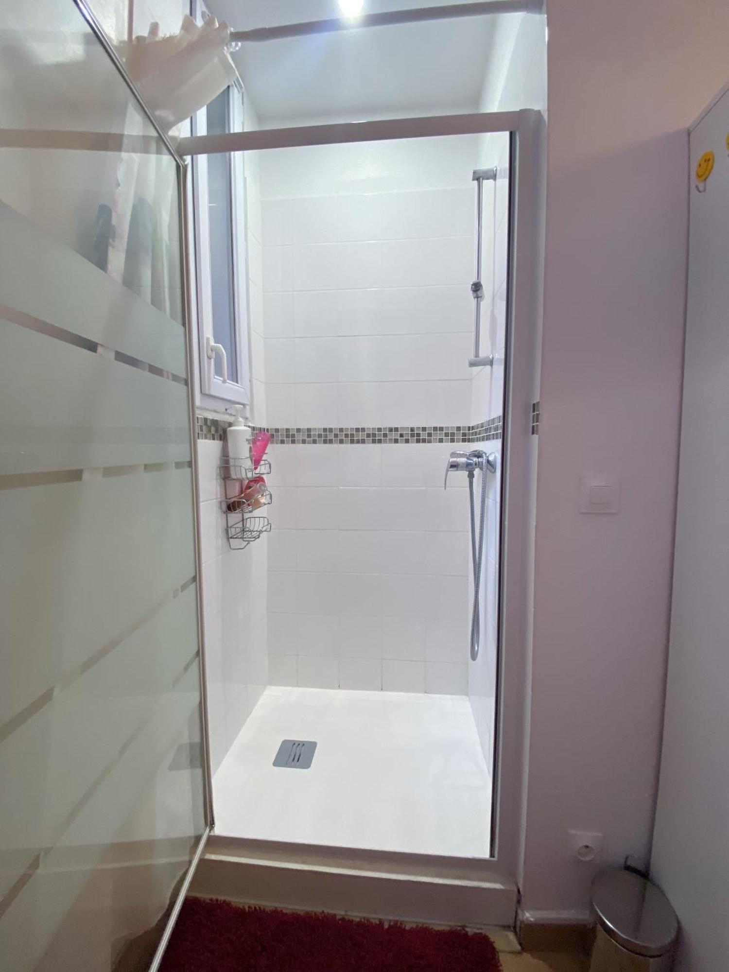 Nice Apartment Ideal To Visit Paris Clichy Exterior foto